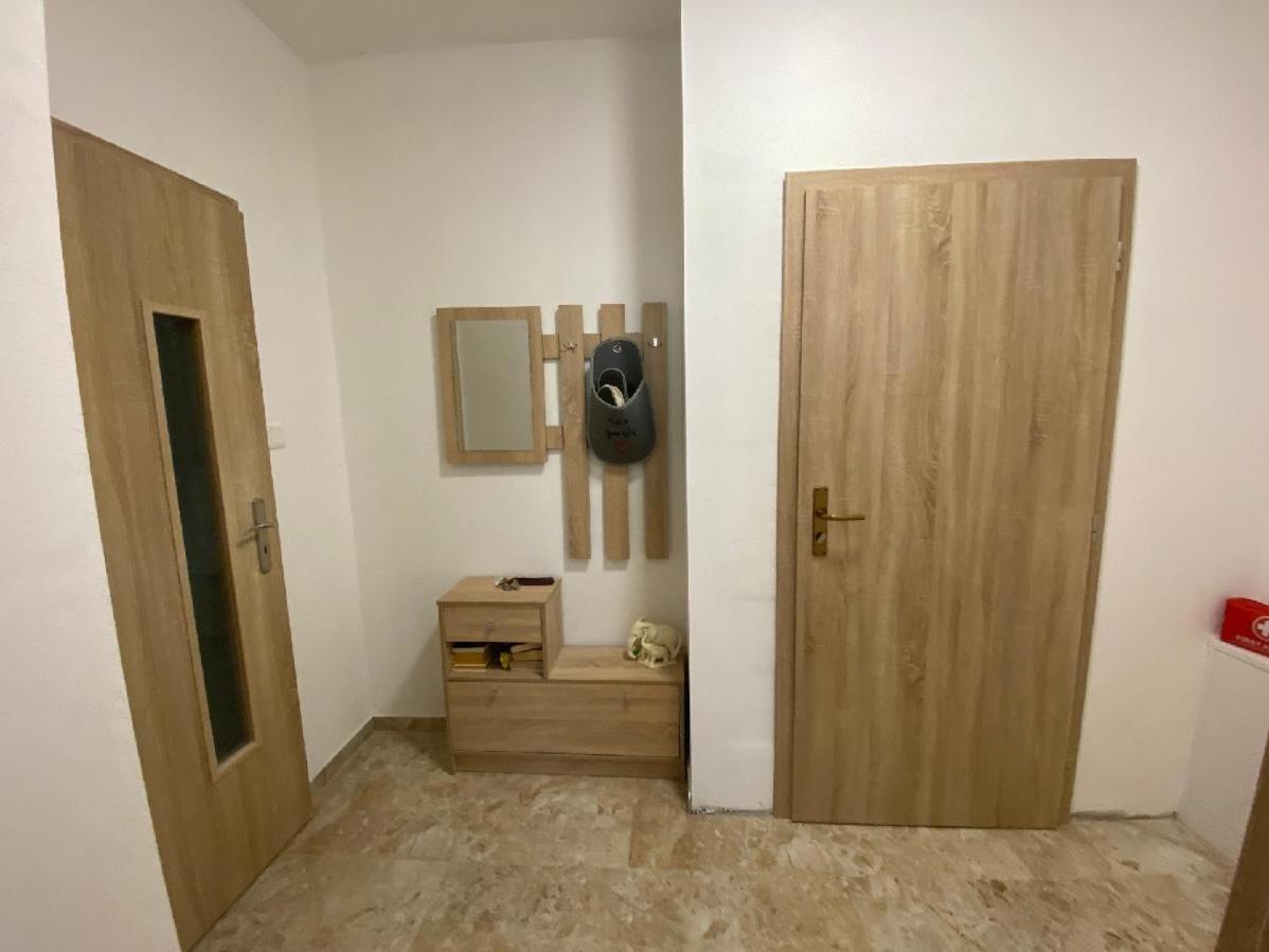 Holicak Apartment ออลอโมตซ์ ภายนอก รูปภาพ
